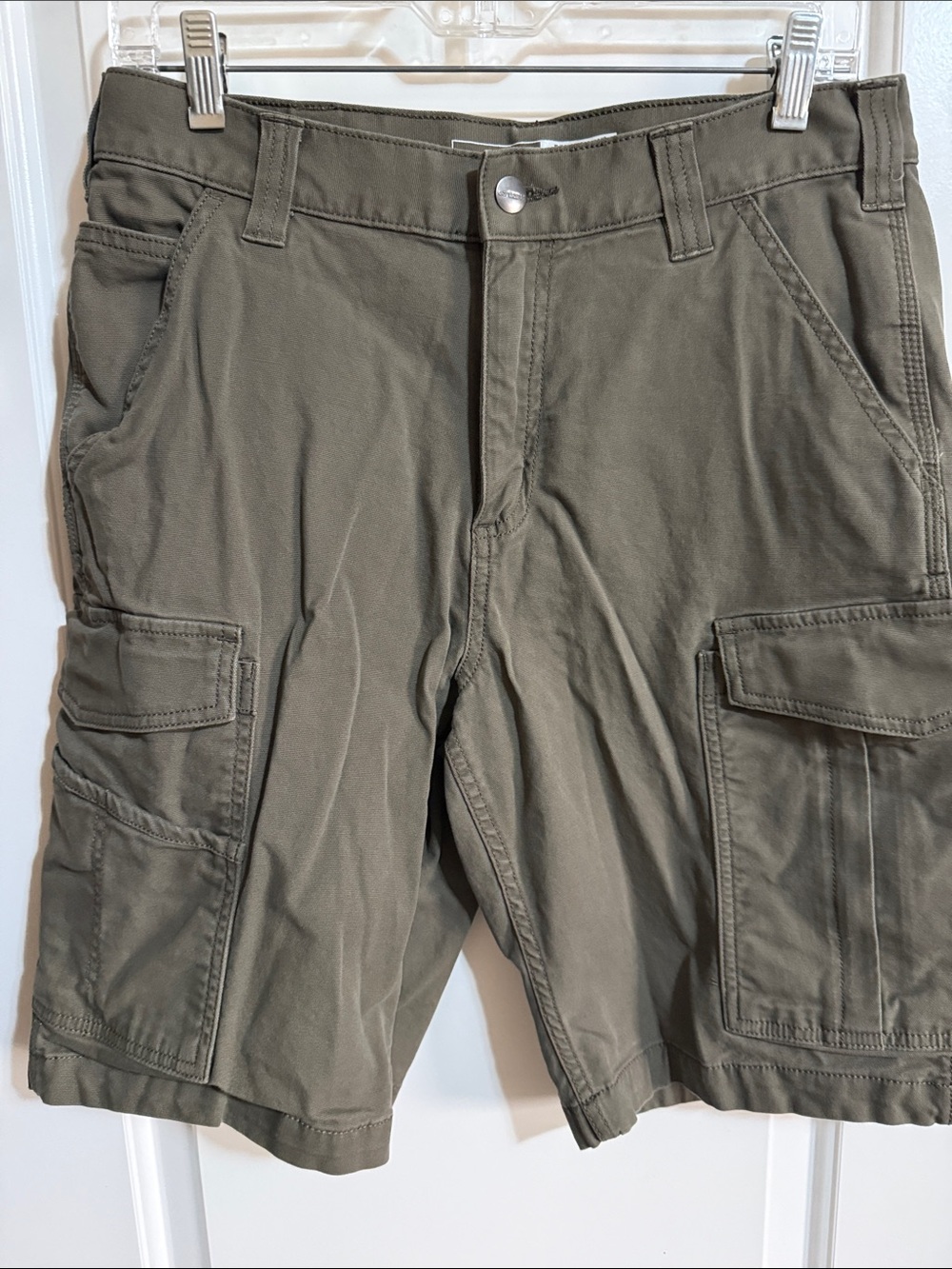 Carhartt Olive Cargo Shorts with Multiple Pockets